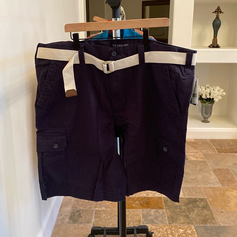 US POLO ASSN. shorts - size 46 - color navy.